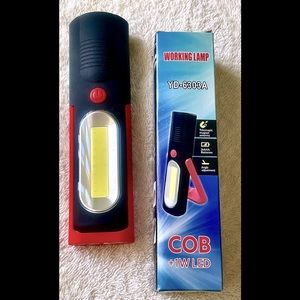 “BRAND-NEW” BRIGHT LED LAMP/FLASHLIGHT COMBO…